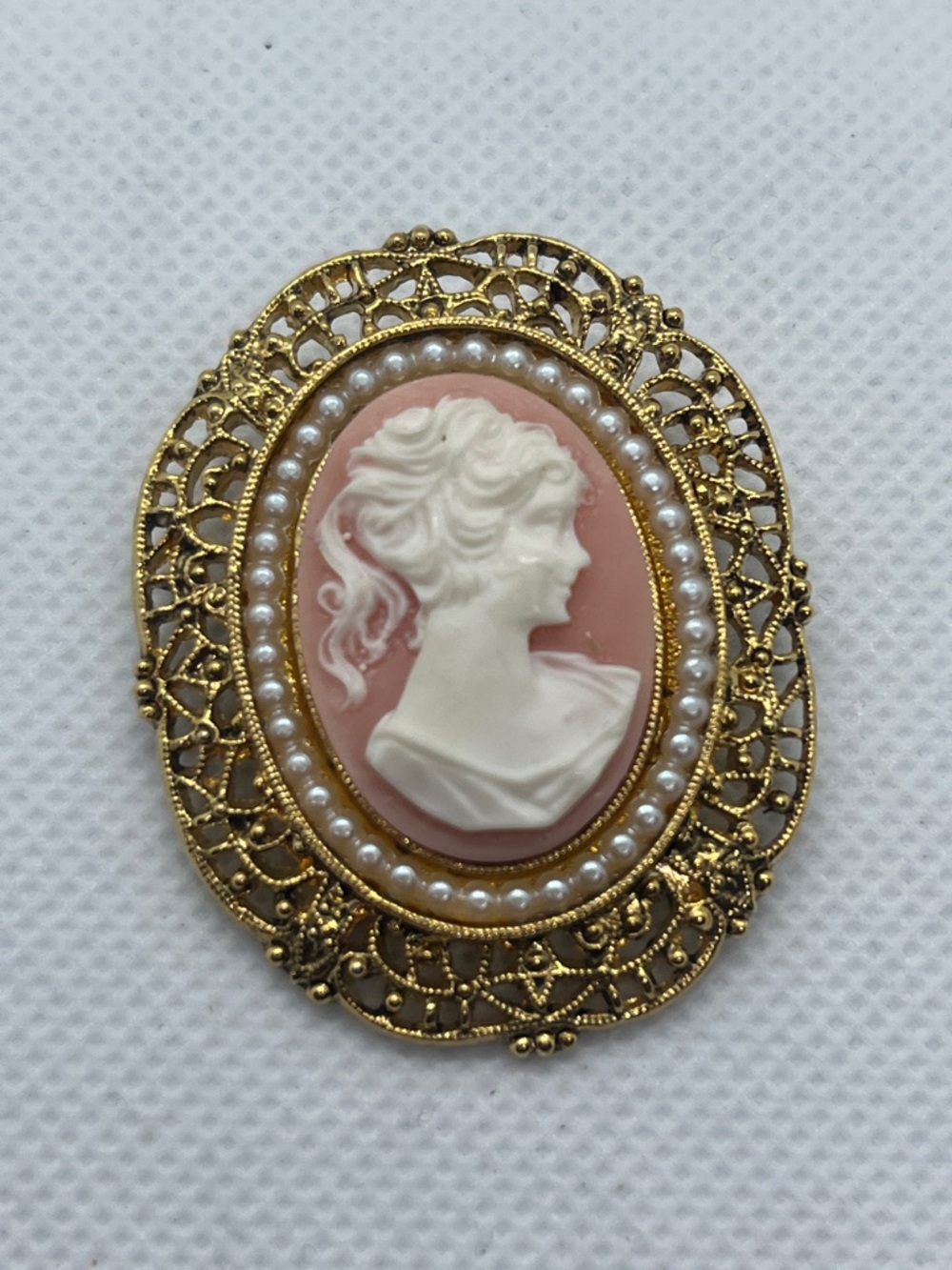 Vintage Cameo Pearl Boucher Brooch Pin